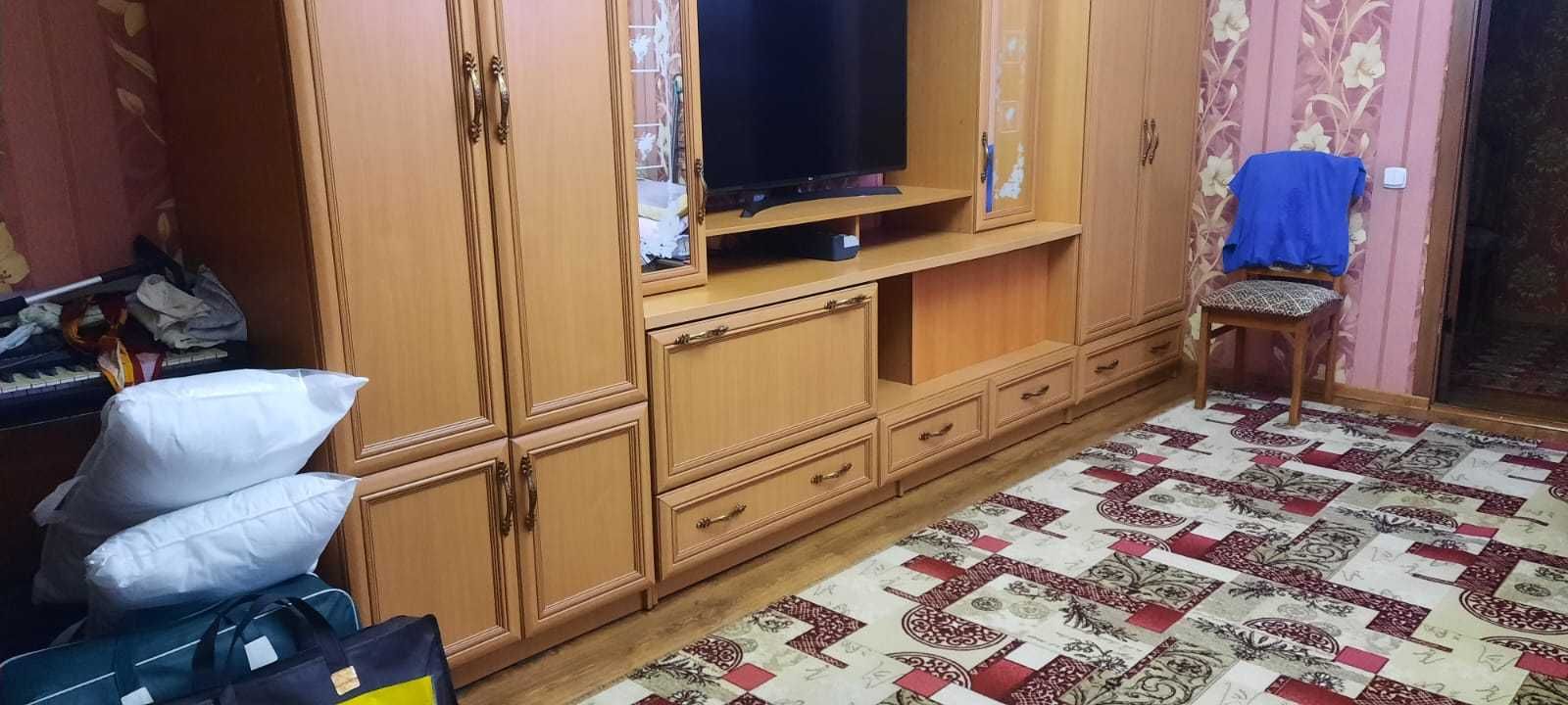 Мебель для зала стенка