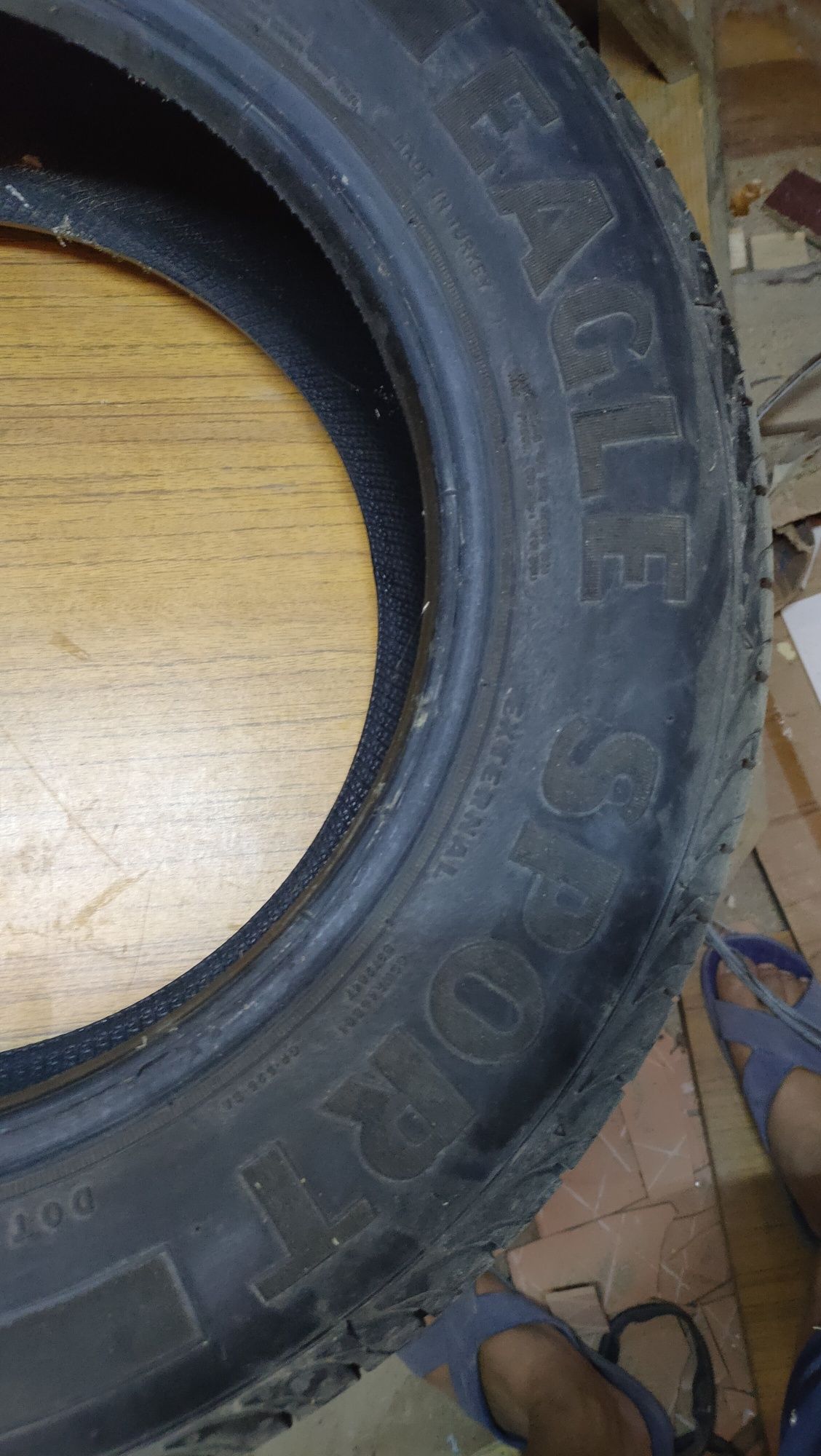 Продам летние шины GOODYEAR 195/65 15R. Б/у. 1сезон журилген. 55мын