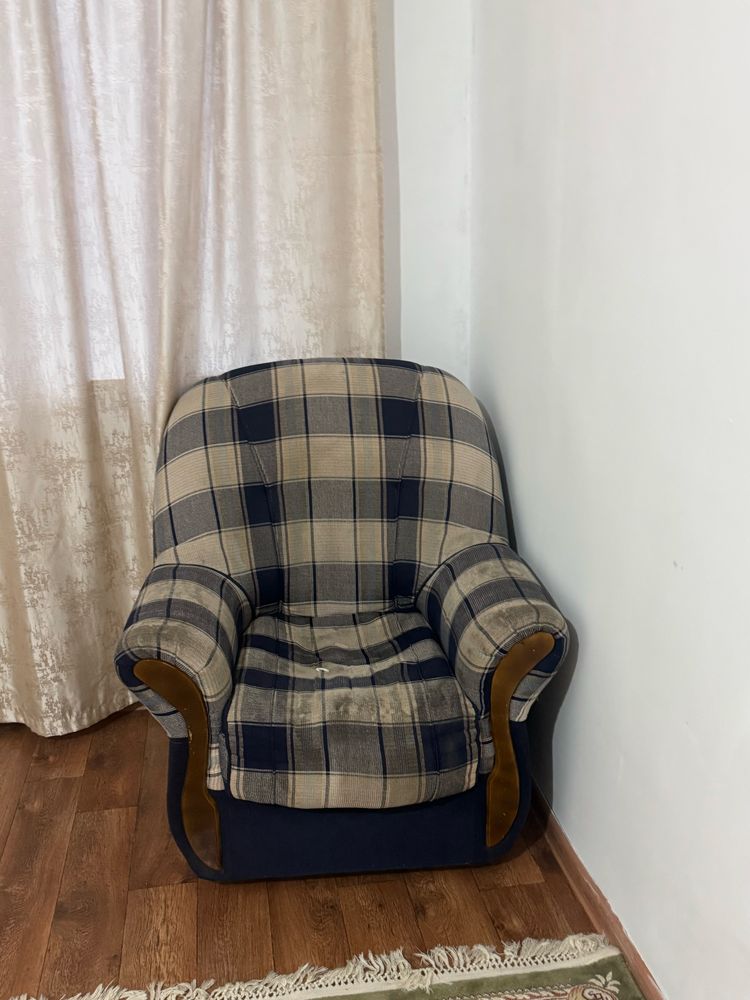 Диван для гостиной