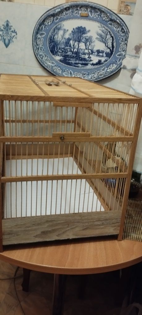 Срочно в связи с перездом !Деревянная клетка ручной работы,каркас дере