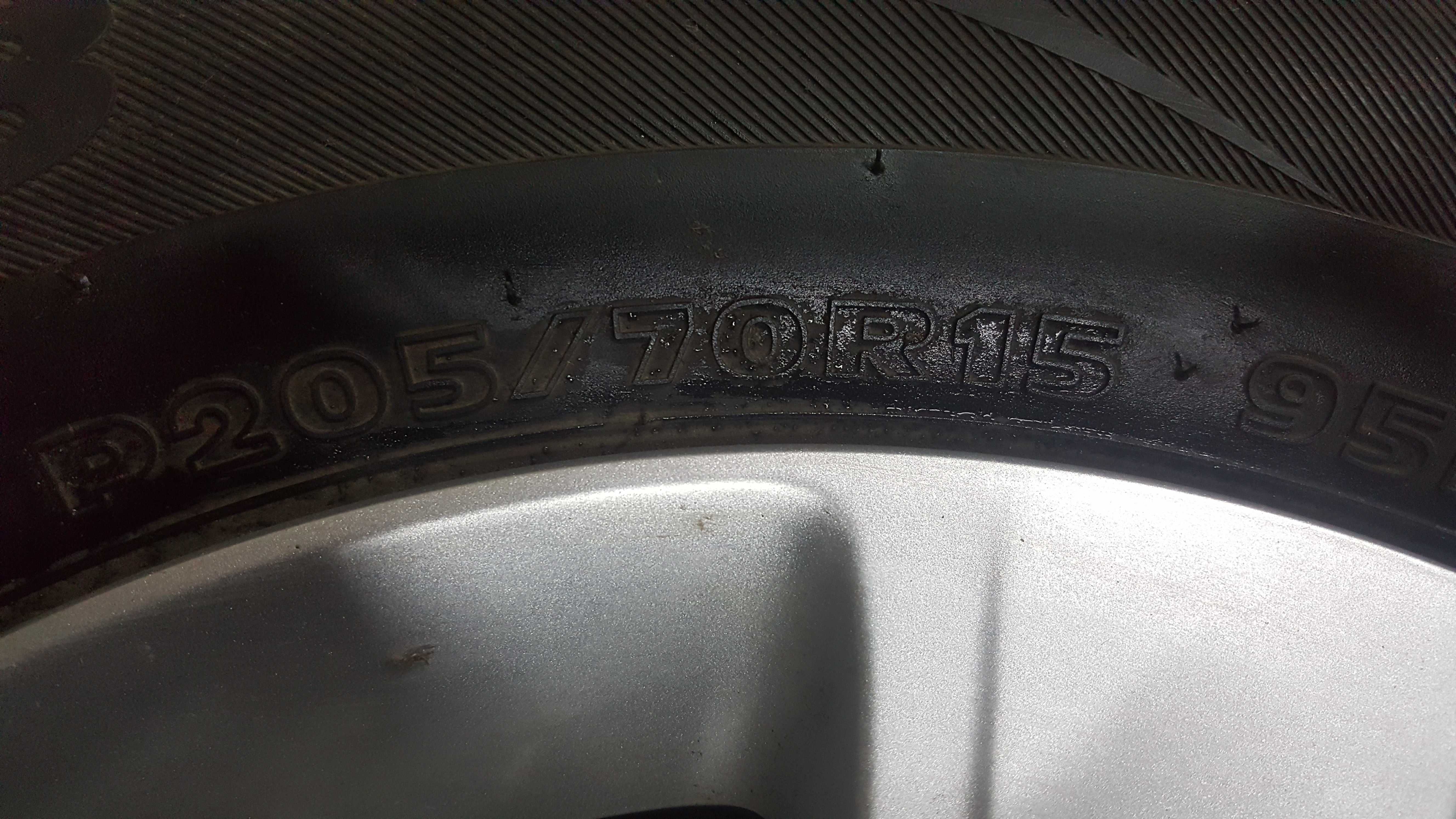 1 оригинальный титановый диск с резиной «Hankook» Ц/О: 60, 1м, 5х114.3