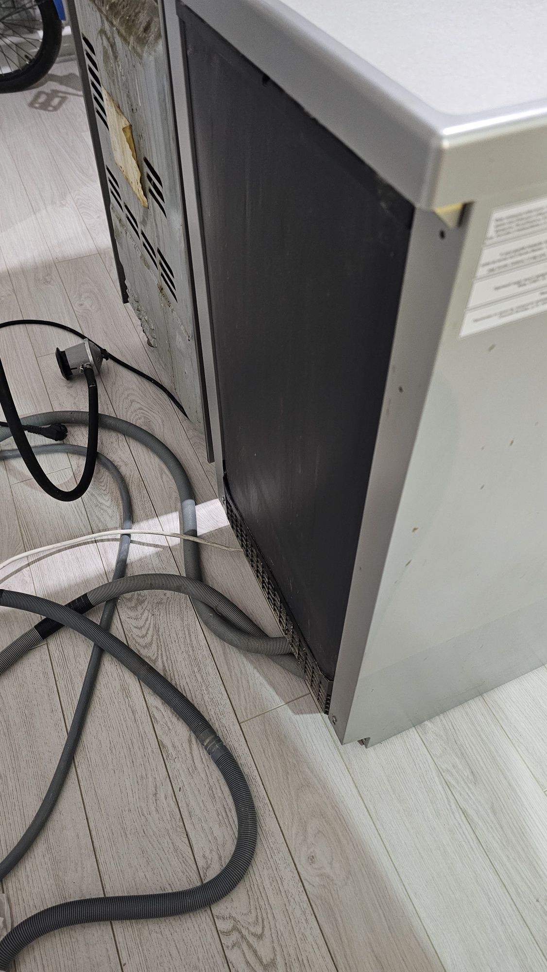 Посудомоечная машина  Hansa ZWM 416 SEH