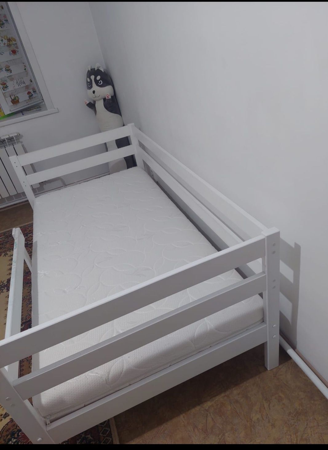Продам кровать б/у с матрасом,материал берёза, в отличном состоянии.