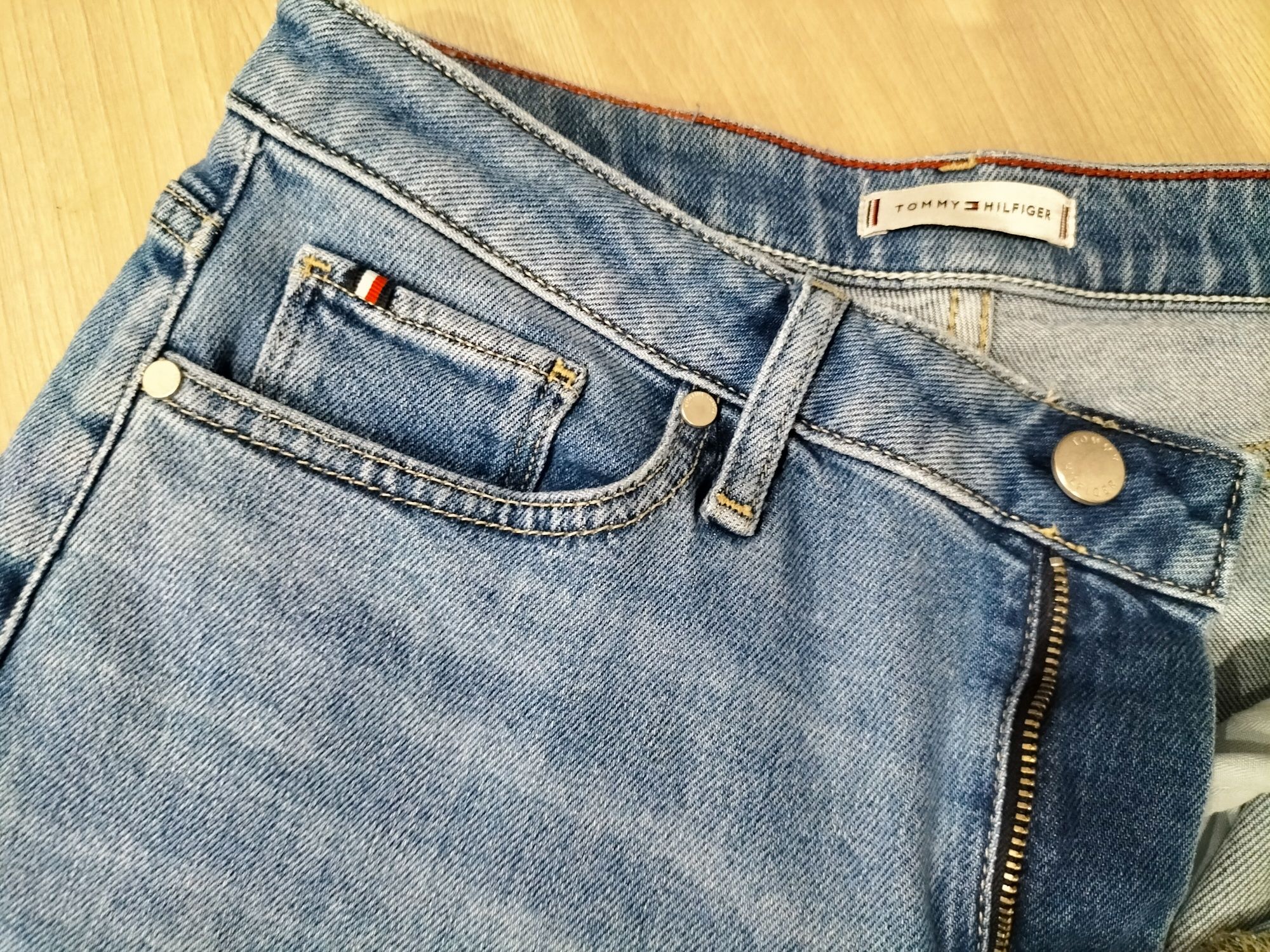 Женские синие джинсы GRAMERCY TAPERED HW A LAY