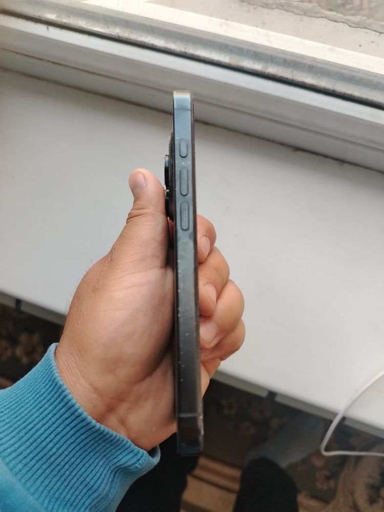 Iphone 16 pro 128 esim