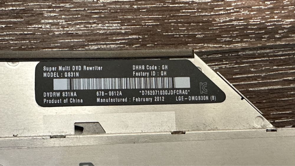Дисковод на MacBook Pro 2012