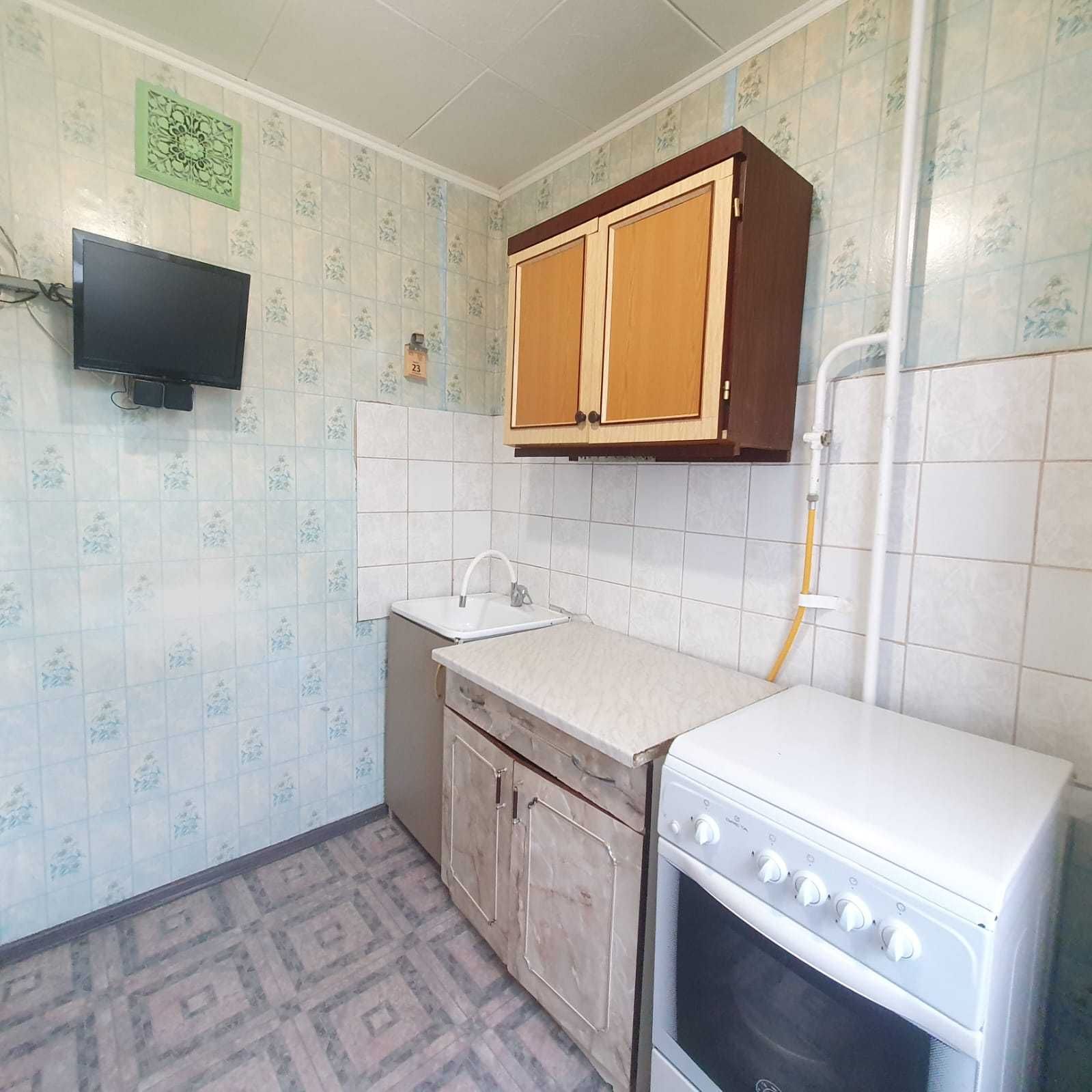 Продам 2х комнатную квартиру в 11мкр на удобном 3/5 этаже!