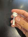 airpods 2 правое ухо