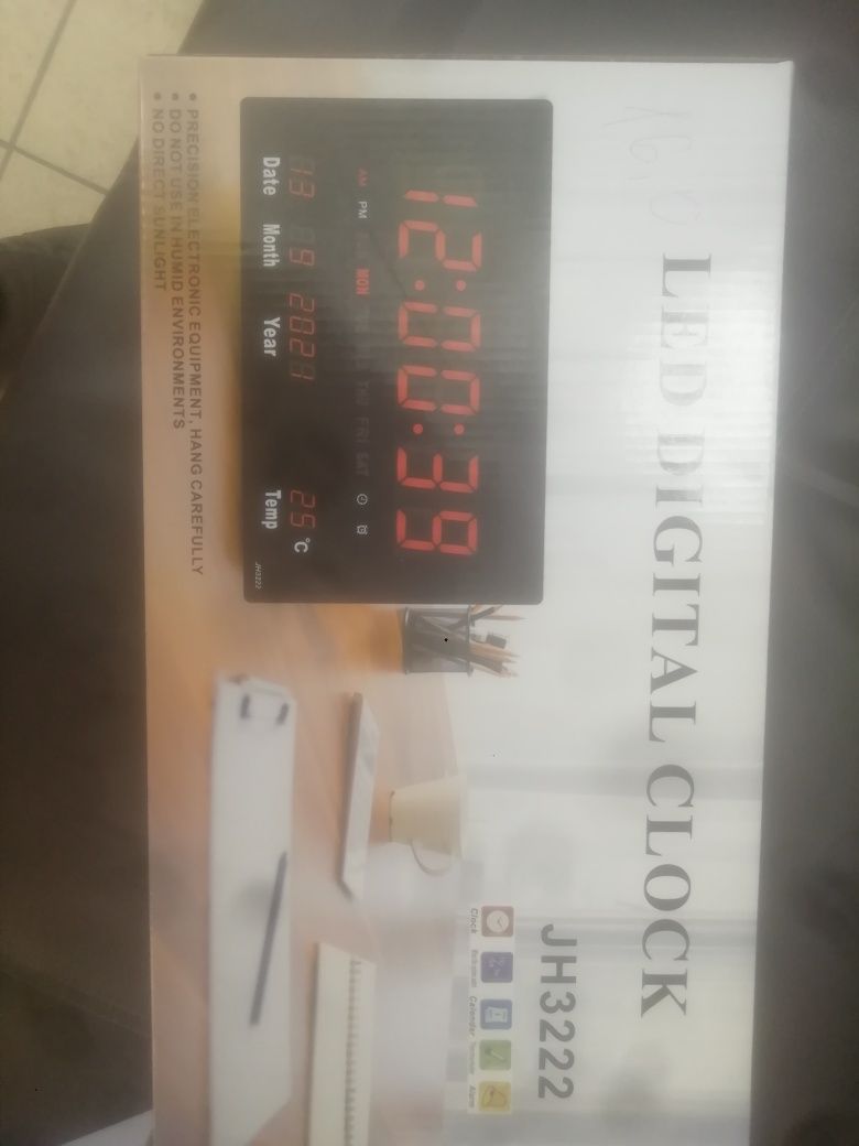 Часы электронные, настенные, настольные
