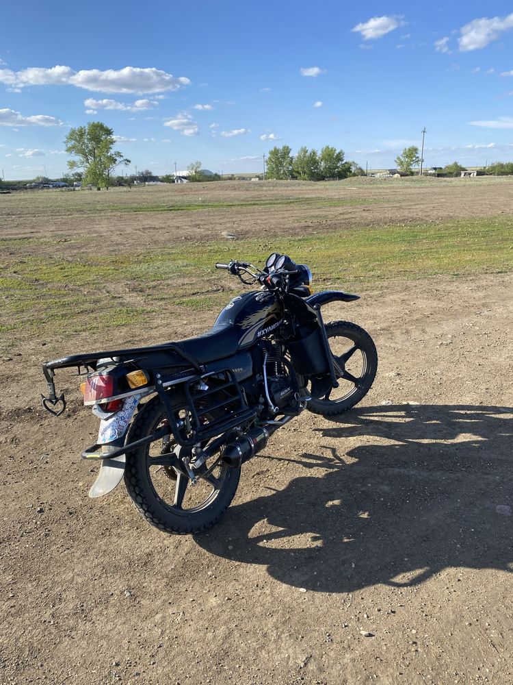 Мотоцикл GSX 200 кубов