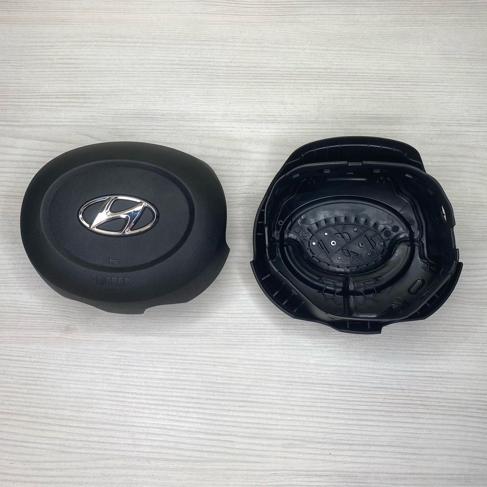 Hyundai Elantra крышка , муляж водительского аирбага