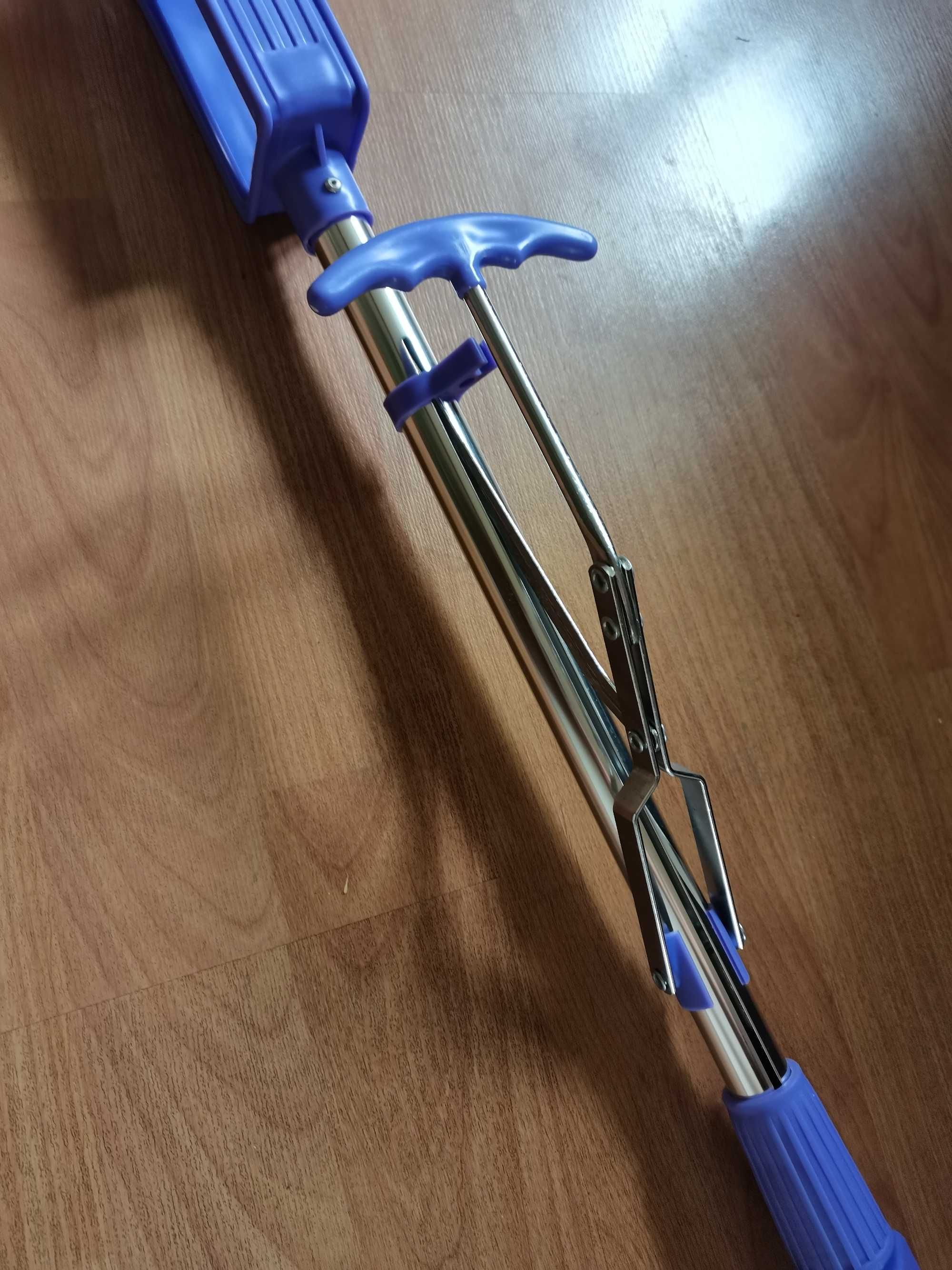 Скатерть, швабру, ступени продам