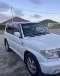 Mitsubishi Pajero io 2000 г.