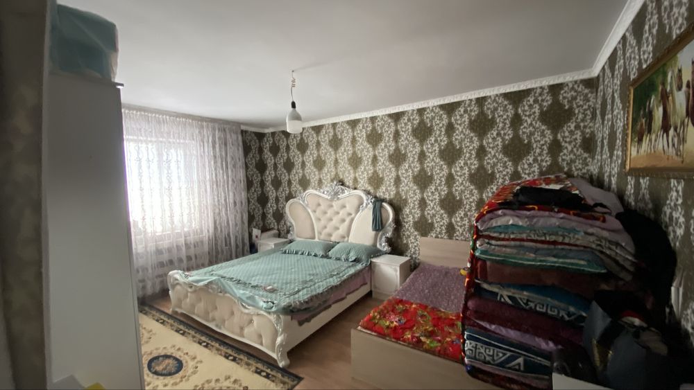 Үй сатылады 4 бөлмелі