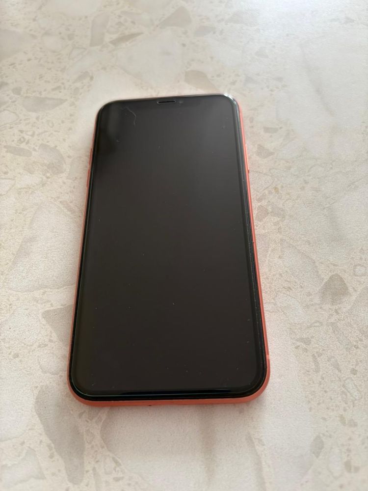 Продам Iphone 10 xr 64 gb, состояние нового телефона