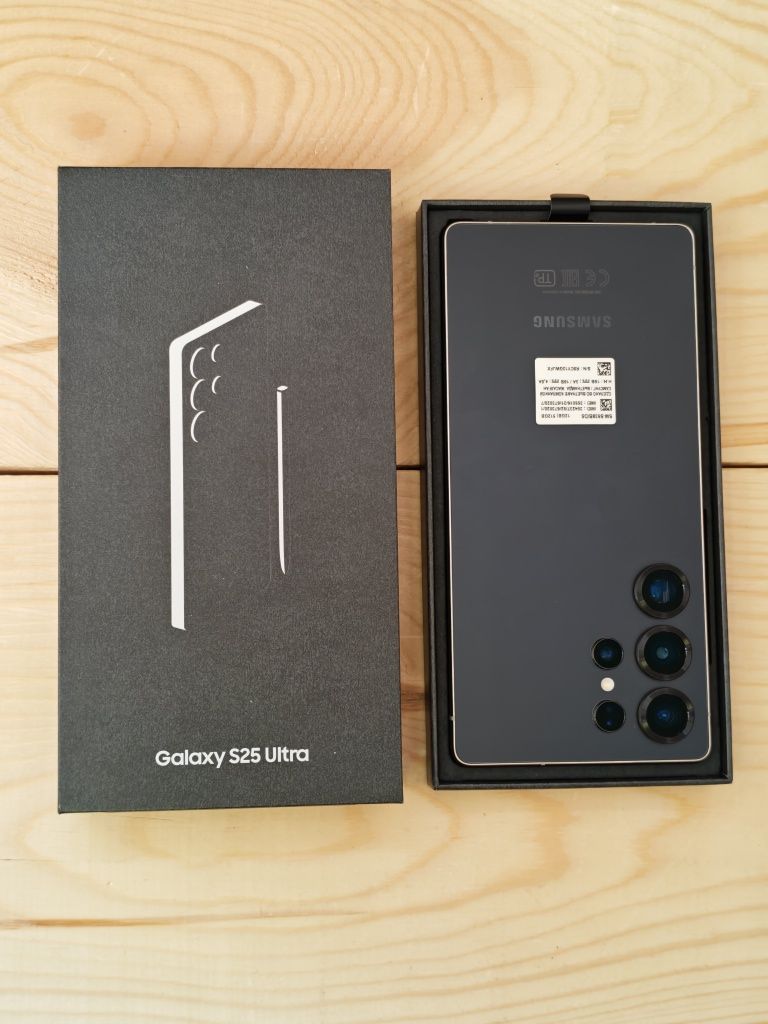 Samsung S25 Ultra 512 gb Ram 12 5G