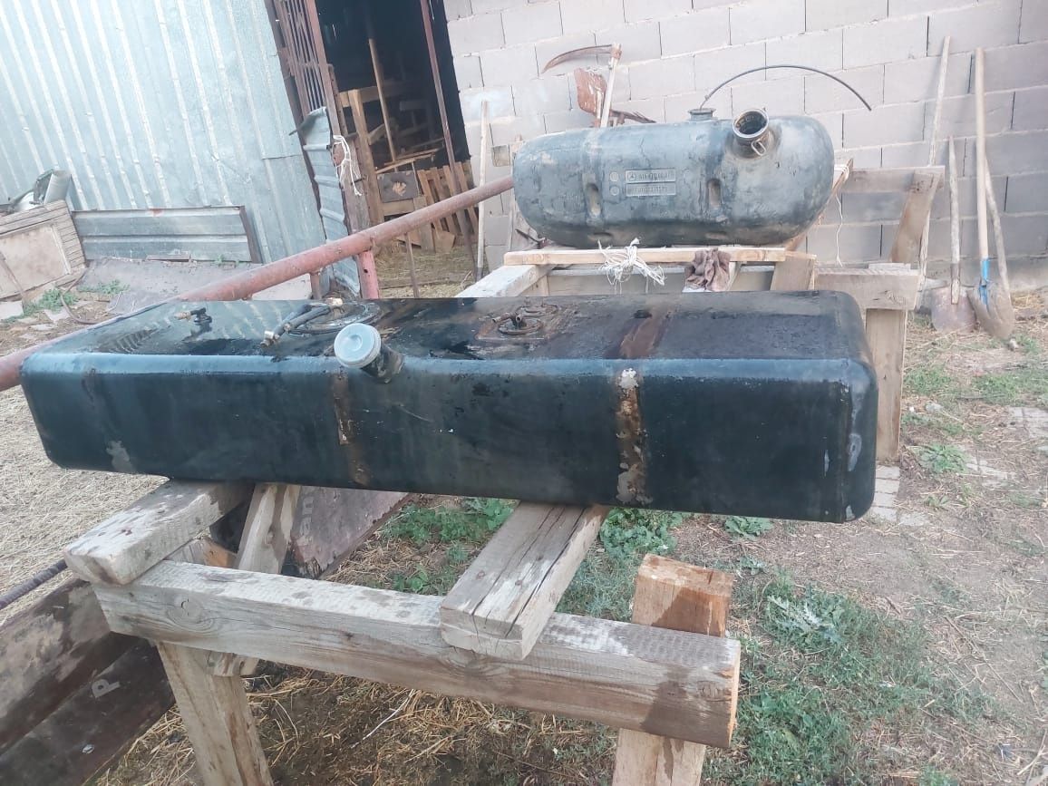 Продам топливный бак на газель