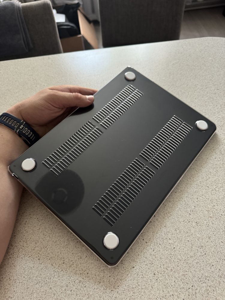 Macbook Air 2024 M3 8/512