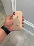 Продам IPhone XS