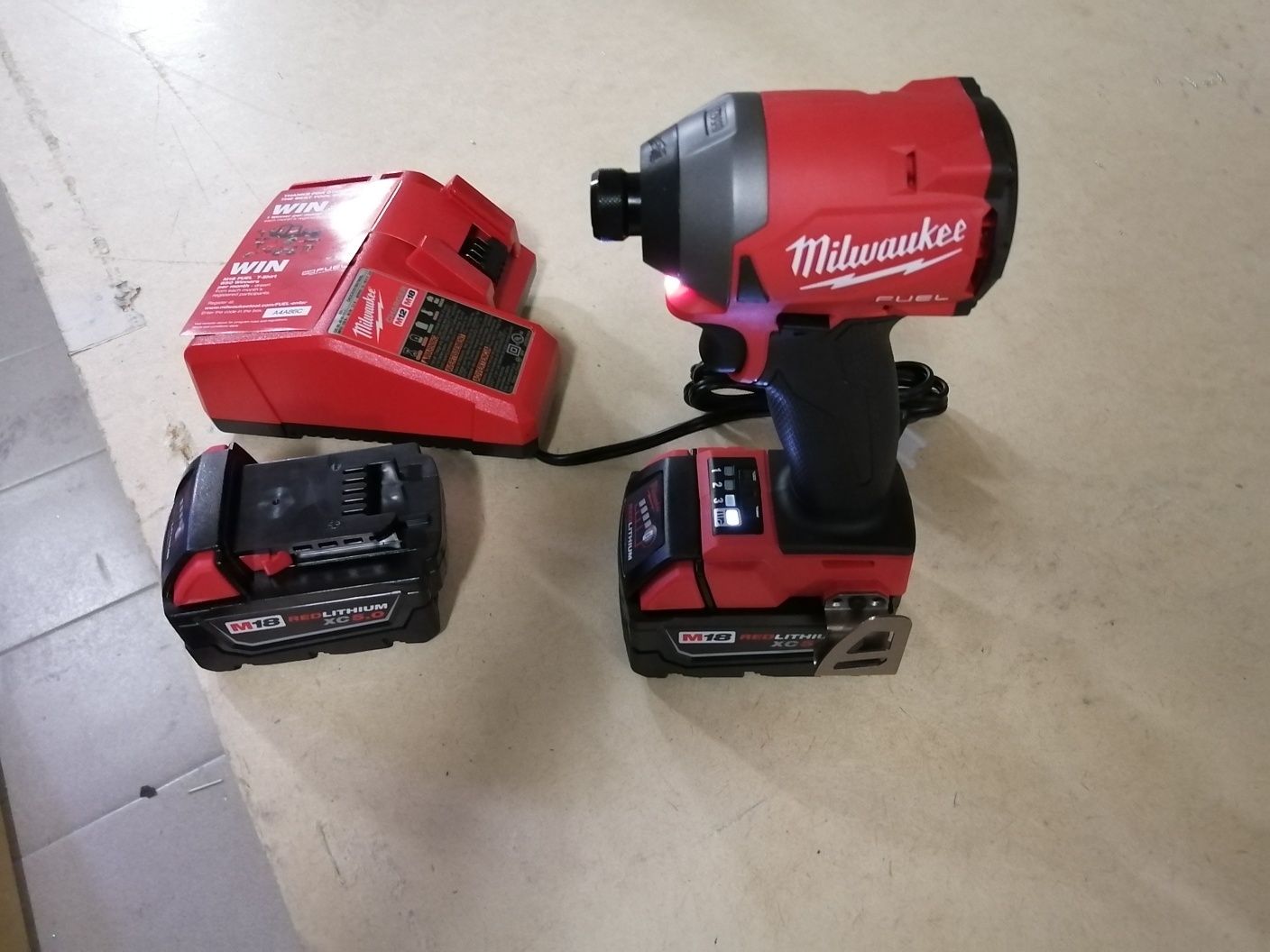 Milwaukee impact срочно