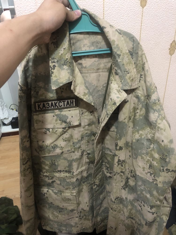 Продам военную форму летняя и зимняя