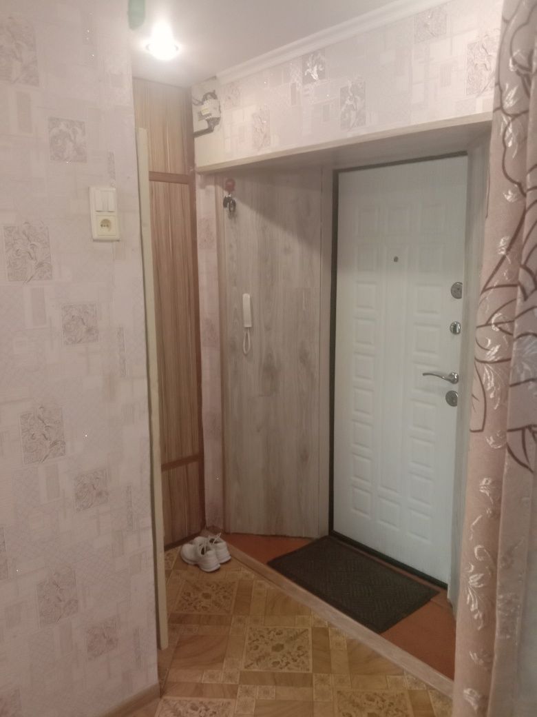 Продам однокомнотную квартиру в общежитии