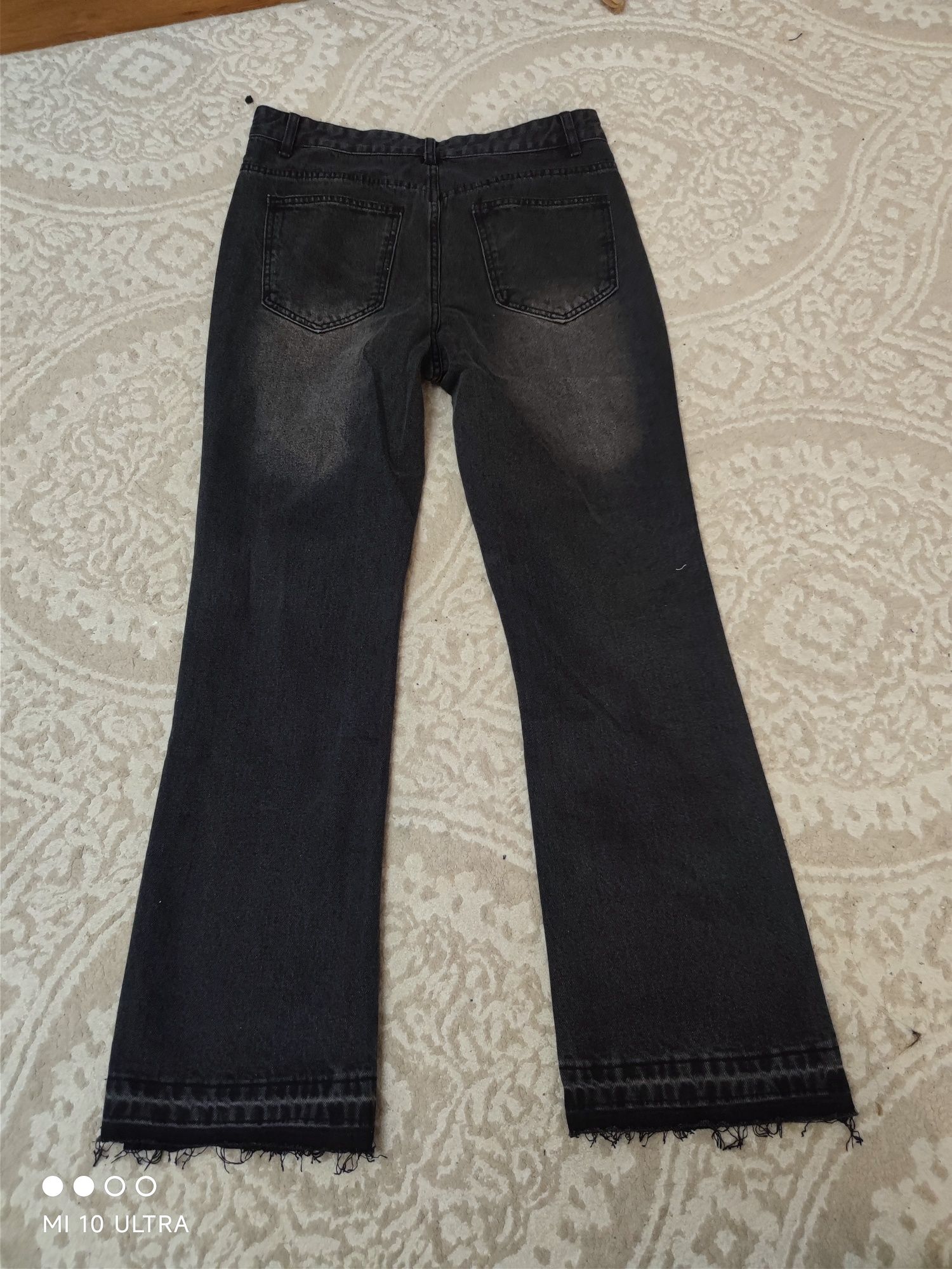 Flared jeans ERD