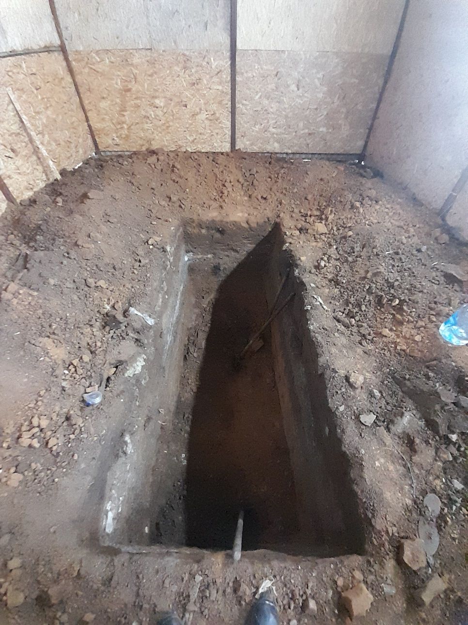 Копаем туалет погреб  быстра могилы казахским.русские могилы под газ