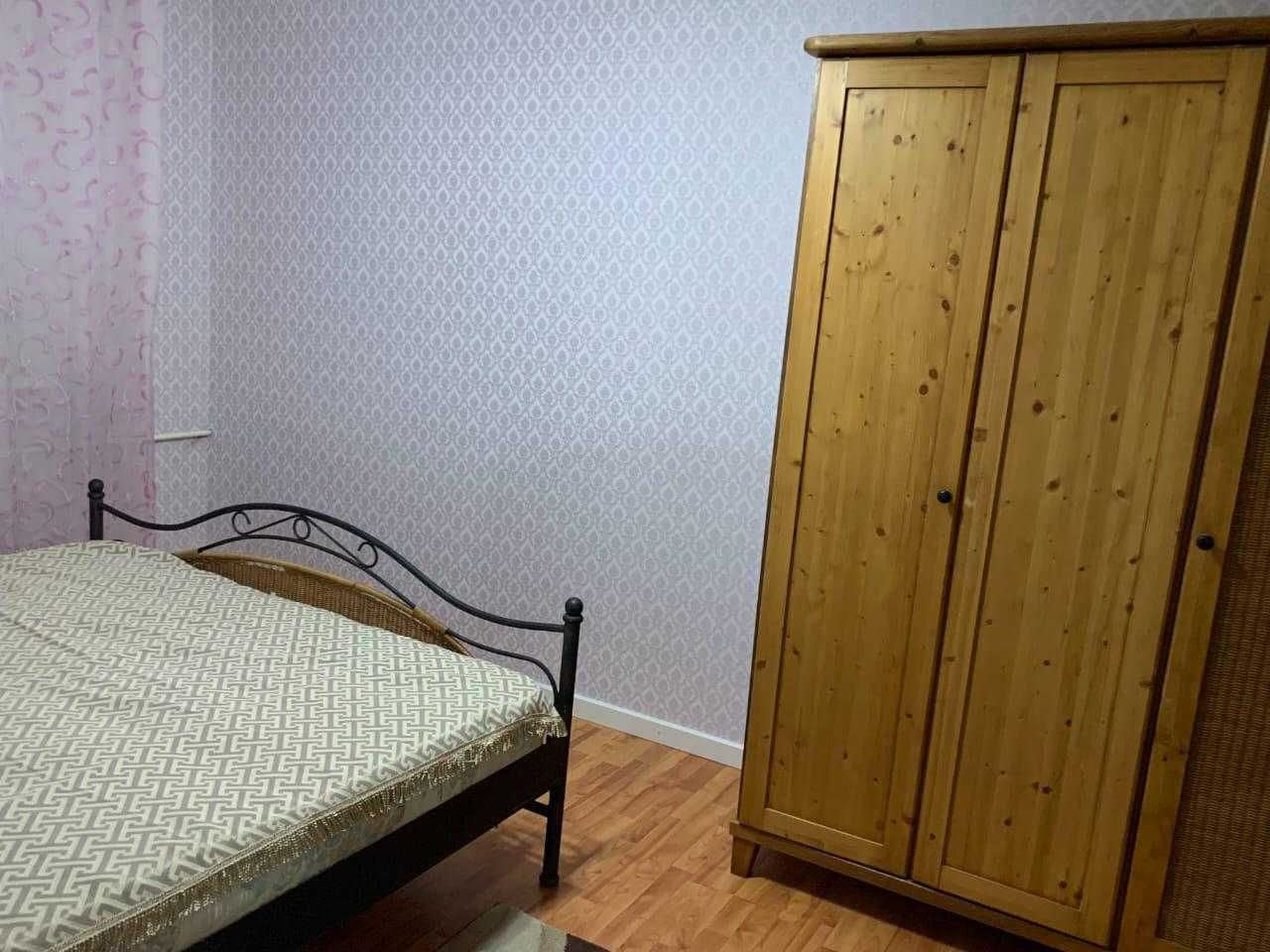 Продаю 3-комн. по ул.Самал 7, набережная.