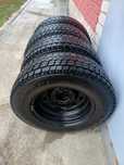Продам комплект колес maxxis