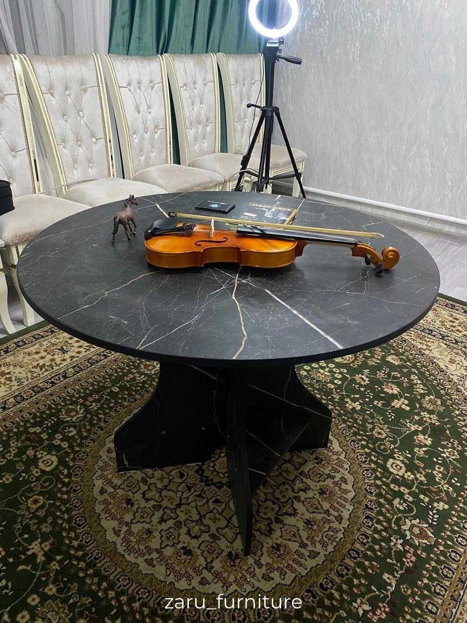 Кухонный стол круглый