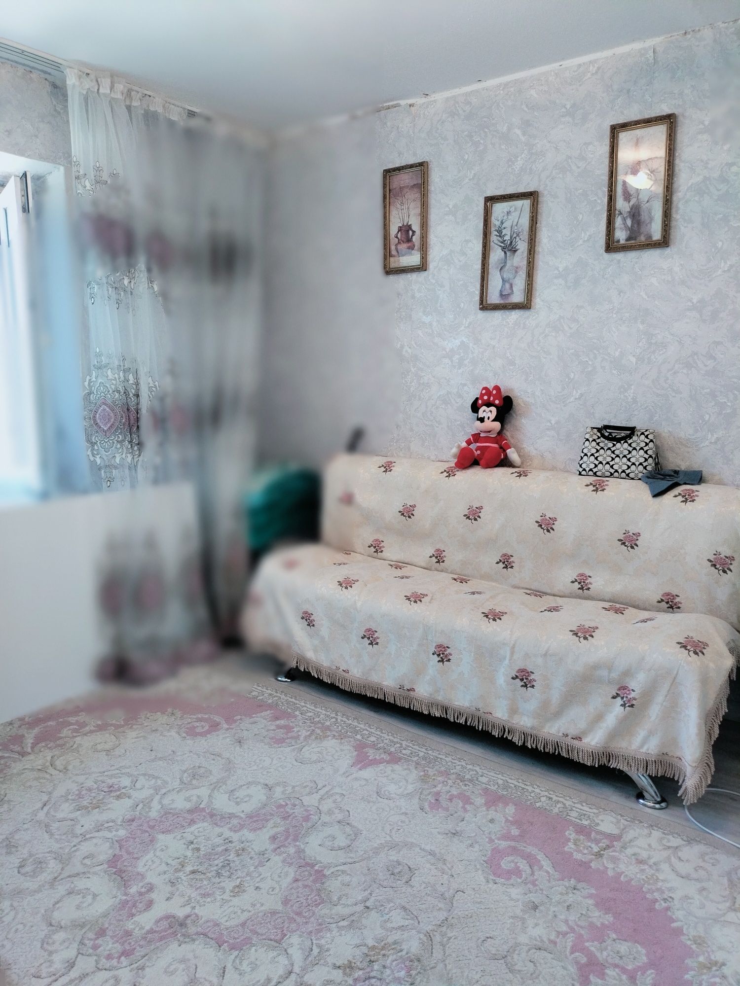 Продам квартиру 4 комн