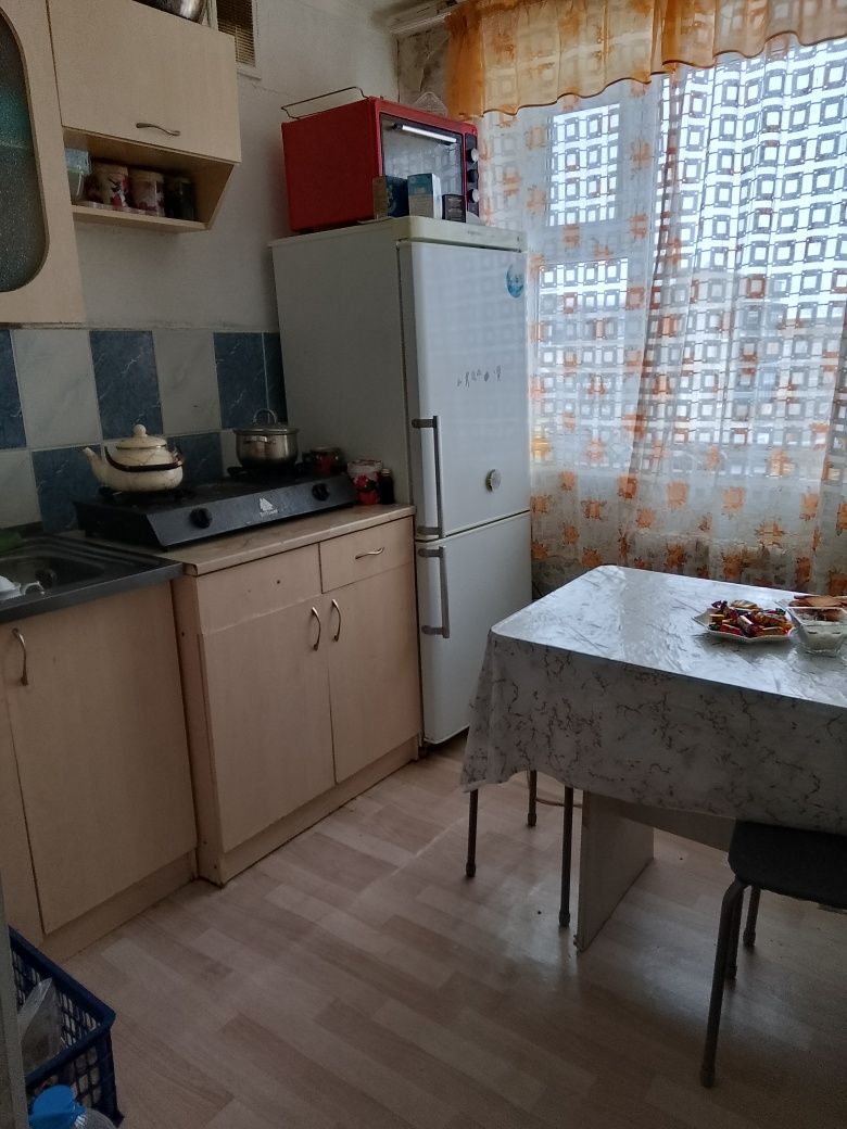 2 бөлмелі пәтер сатылады. Байтурсын 8