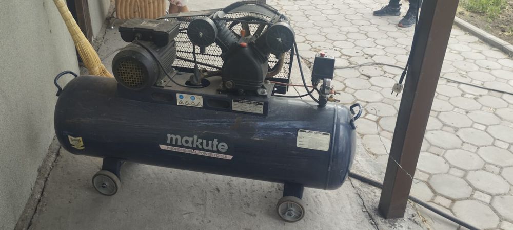 Продам компрессор