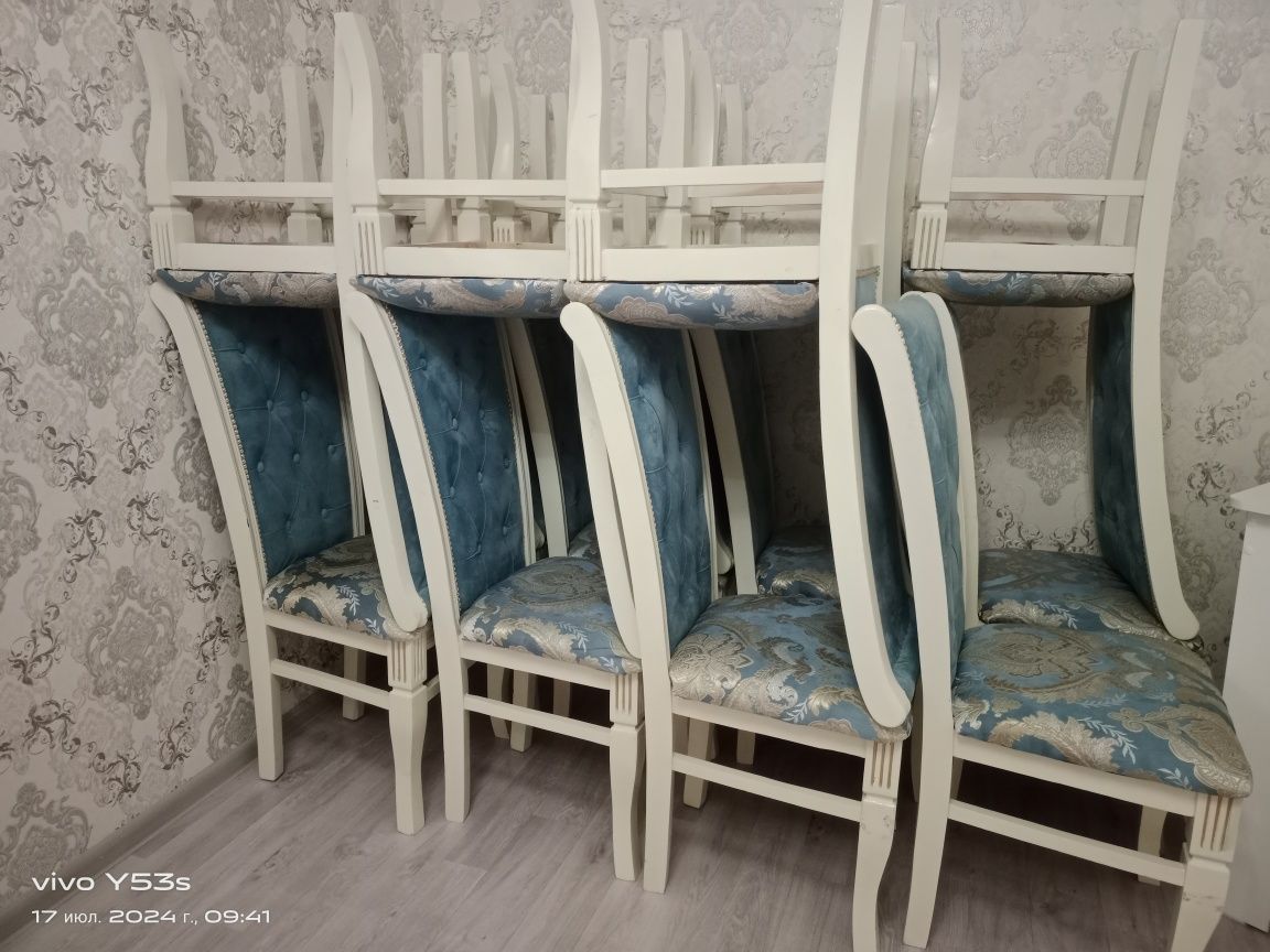 Стол,стулья сатылады