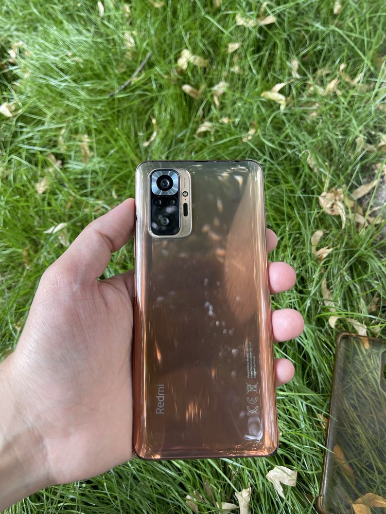 Redmi Note 10 Pro 8/128Gb - В хорошем состоянии