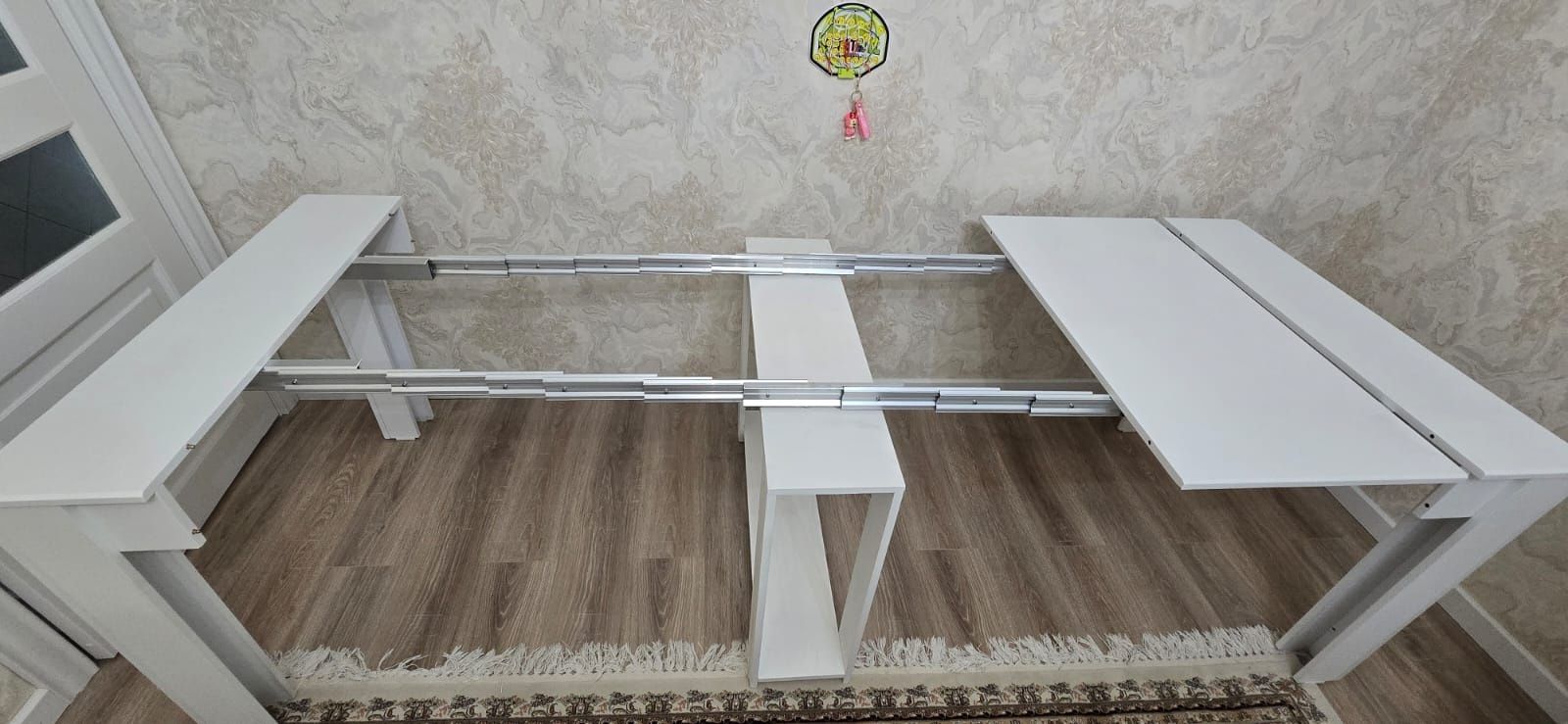 Стол раздвижной для гостиной
