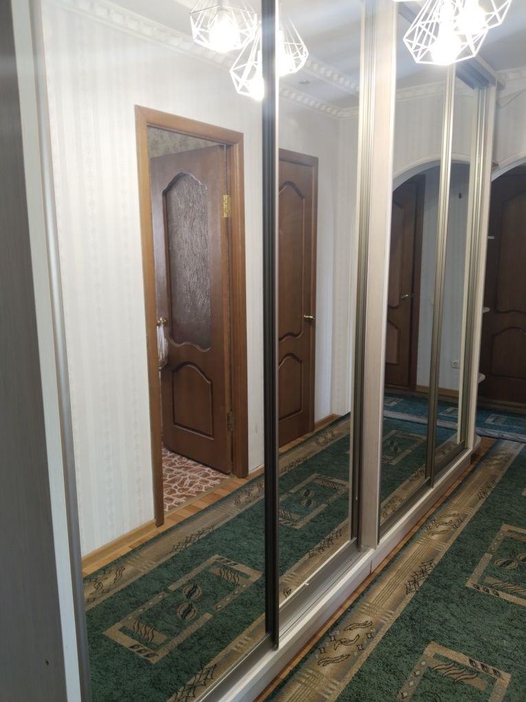 Продам шкаф для прихожей