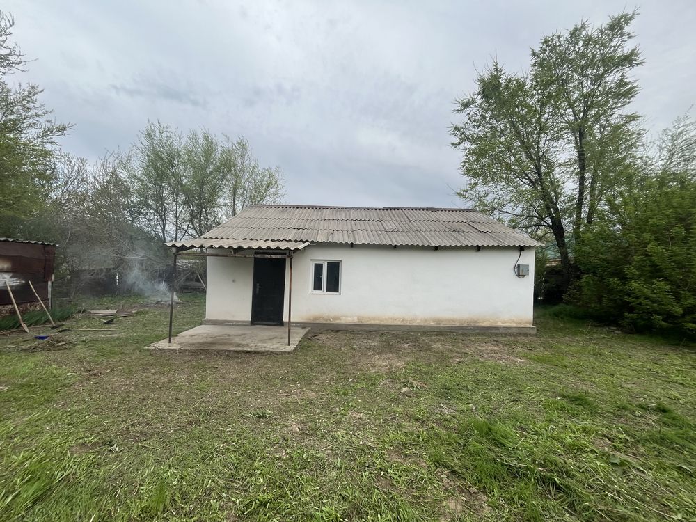 Продается дом и земля 10 соток