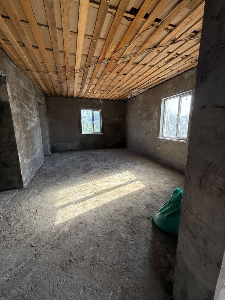 Продается новый дом залинией. 5 комнат, 120 кв.м., участок 6,7 соток.