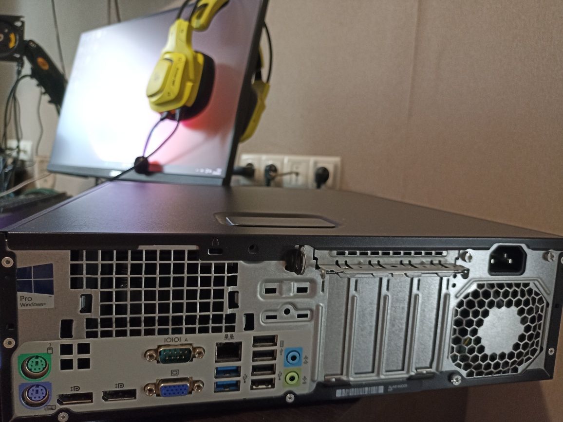 HP EliteDesk 705 G2 / 800 G2 SFF — мини ПК (неттопы)