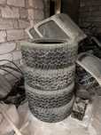 Покрышки от LAND CRUISER 200