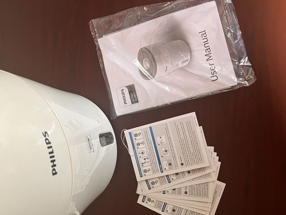 Увлажнитель воздуха Philips Avent HU4801/01 белый