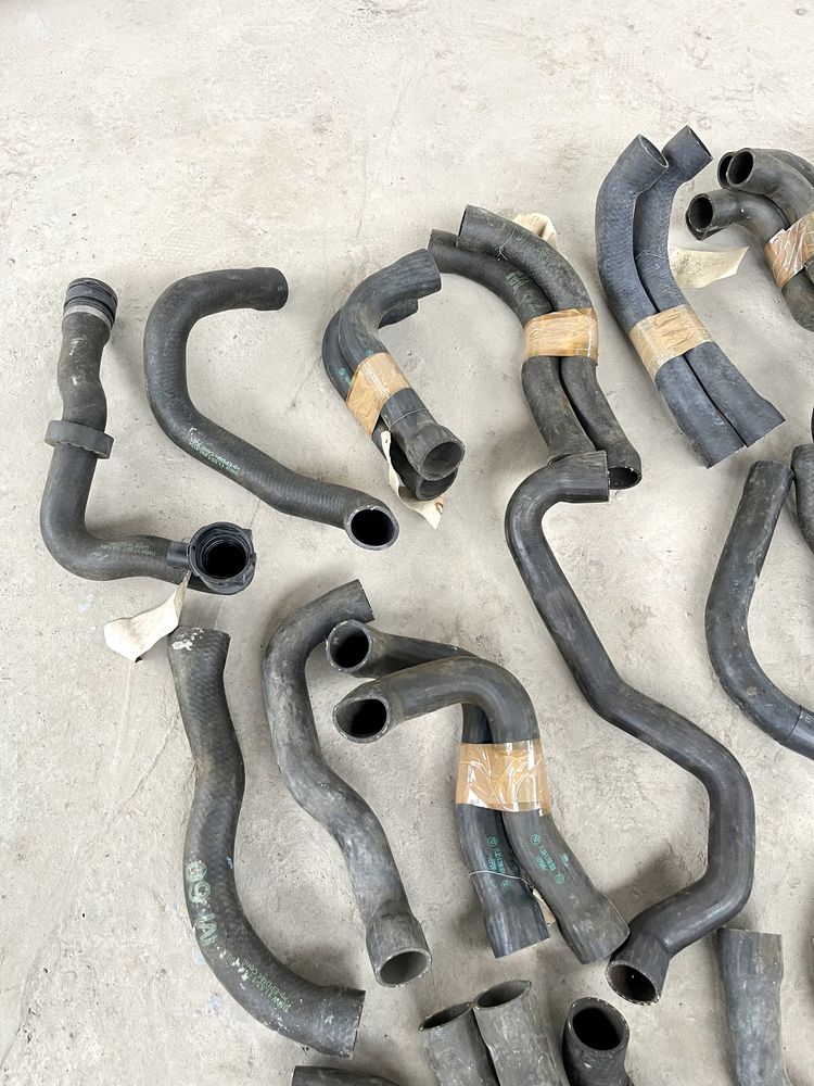 Патрубки охлаждения на BMW E38 E39 E36 E32 E46 БМВ Е32 Е38 Е39 Е36 Е46