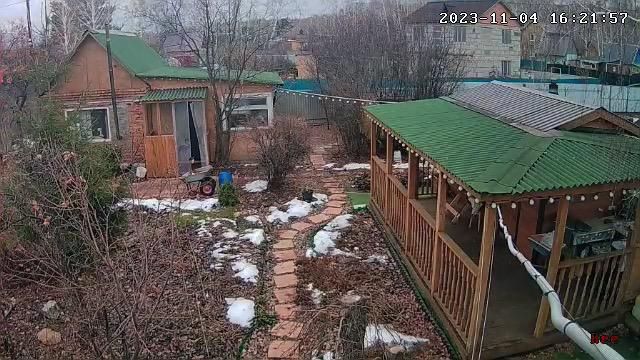 Продам 2 участока в живописном месте.