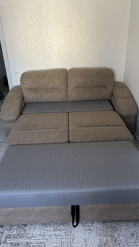 Продам  диван раскладной