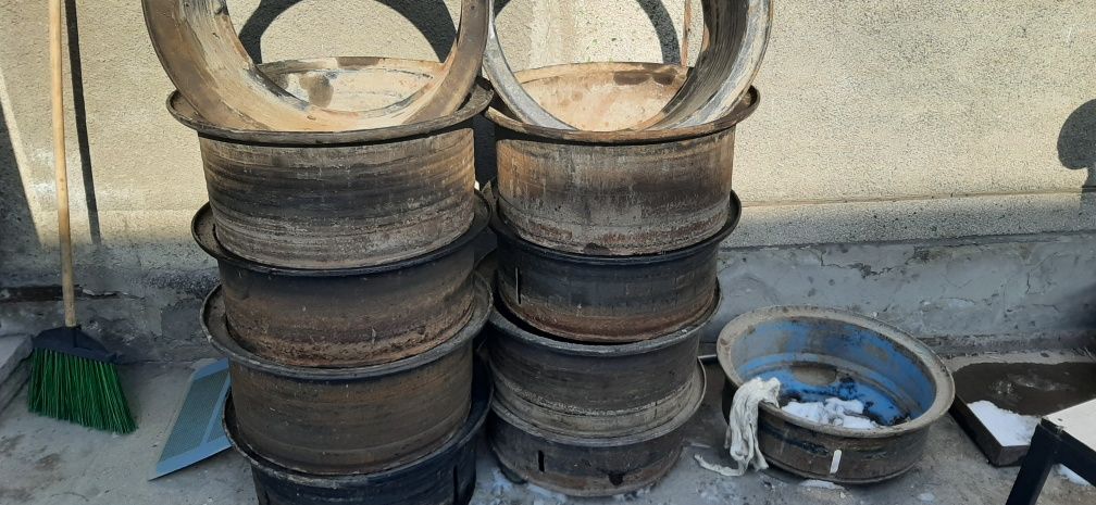 Диски Камазовские в основном Мазовские  для сенодробилок изернодробило