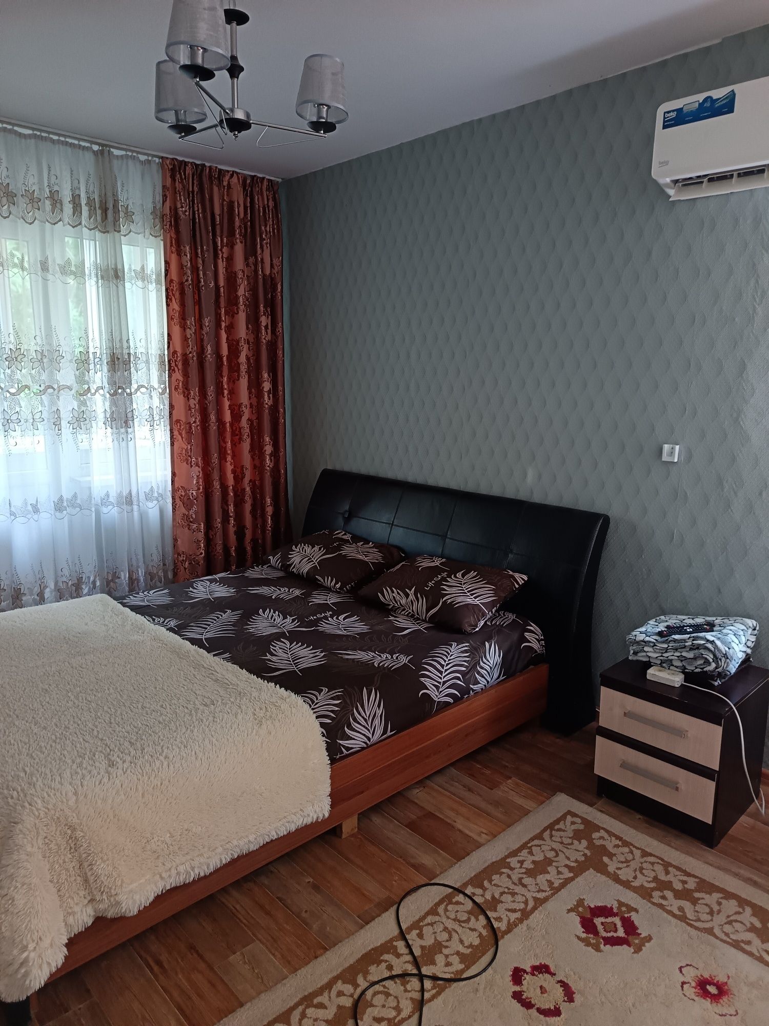 2 х ком.кв по суточно 2/3 часа 5000 т.т.