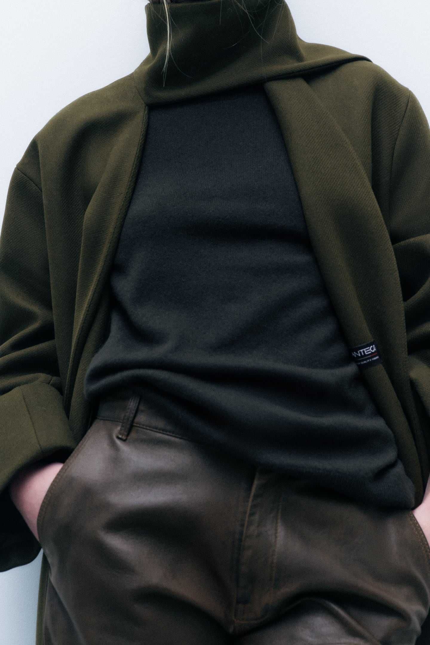 Кожаные брюки ZARA