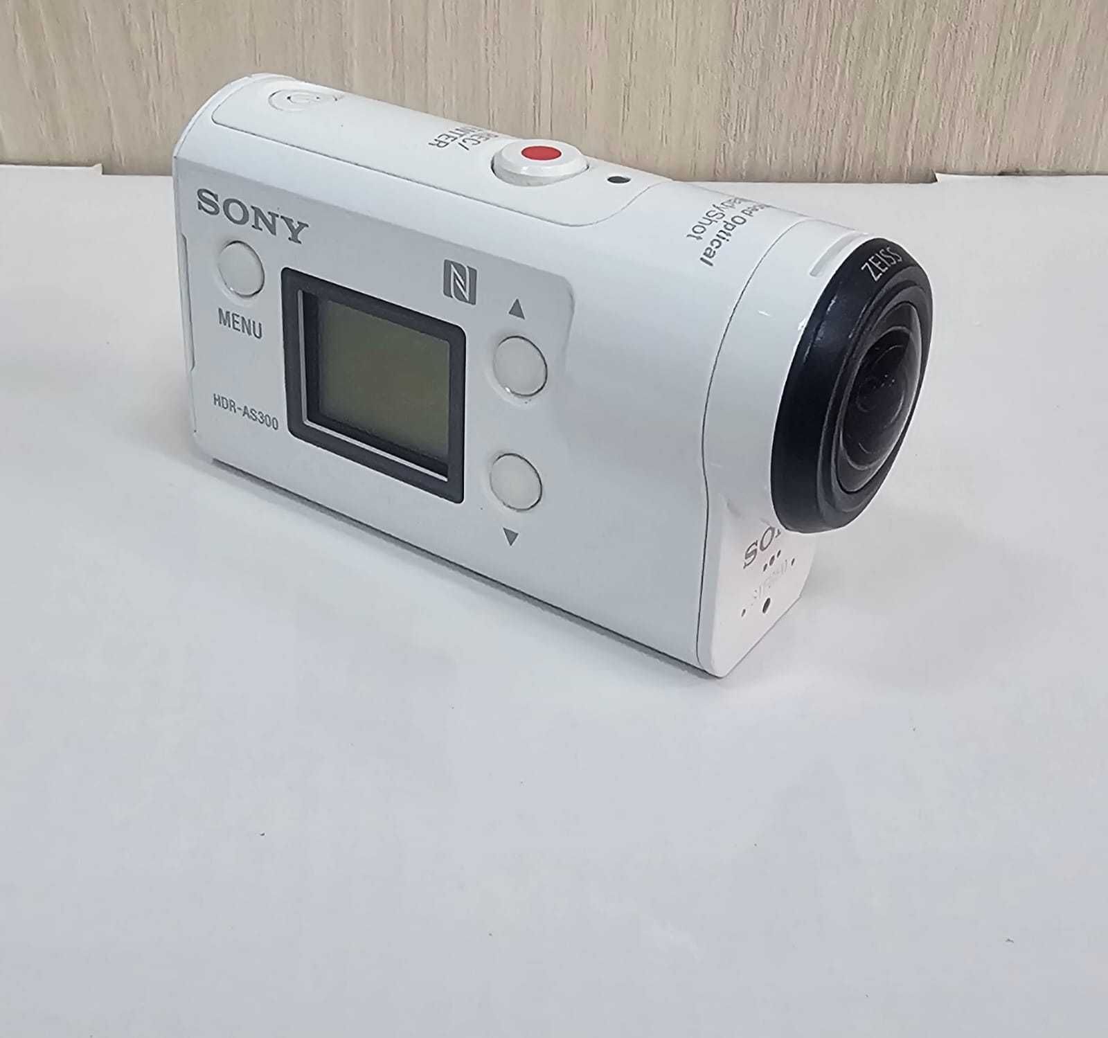Экшн-камера SONY HDR-AS300 Action Cam с поддержкой Wi-Fi